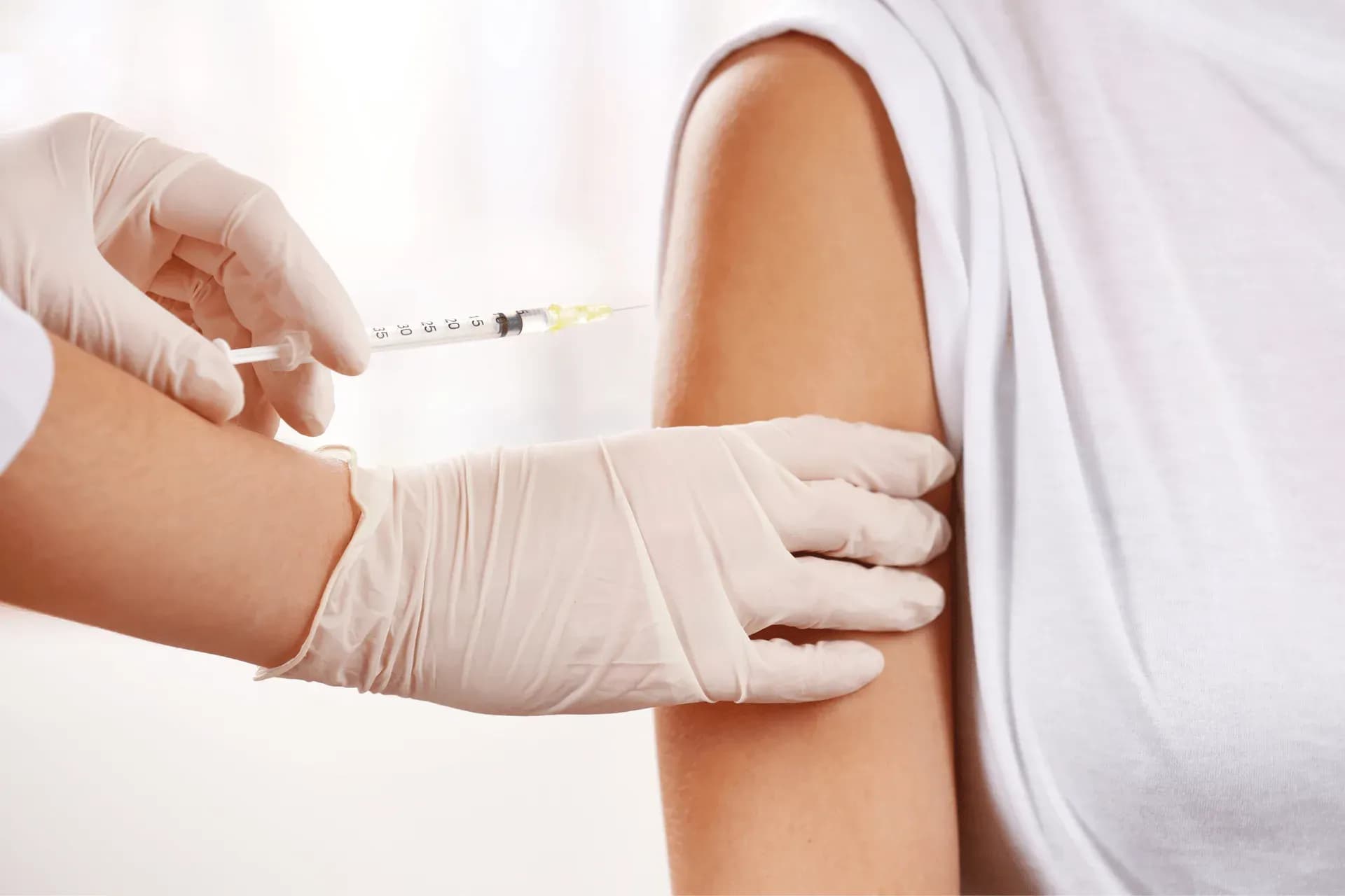 A wellness injection being administered at Biowell Health